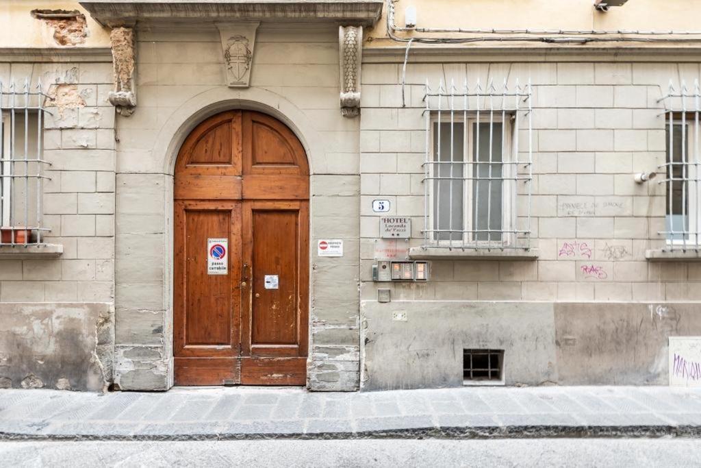 フィレンツェLa Casa Di Ugo-A Due Passi Dal Duomoアパートメント エクステリア 写真